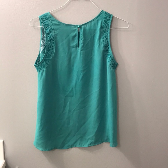 Blue-Green Tank - Picture 2 of 2